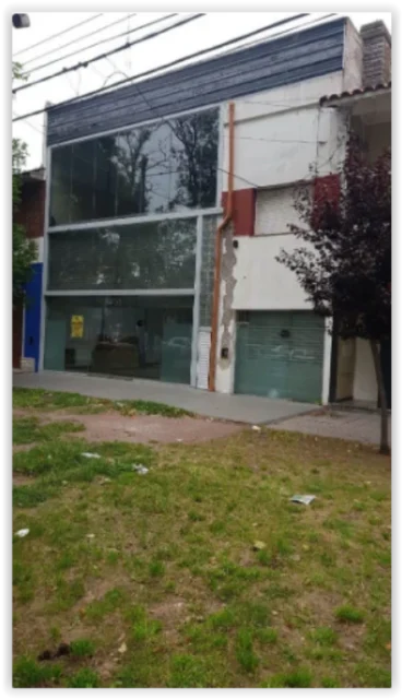 Locales en Venta — Av. Libertad 4900