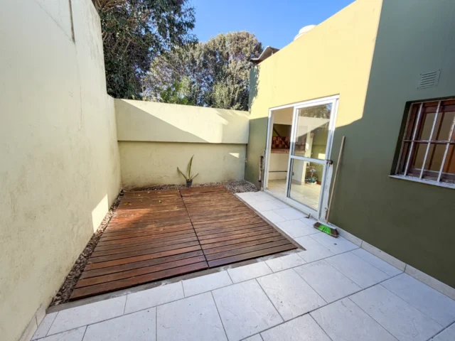 Dúplex en Venta — López y Planes 2300