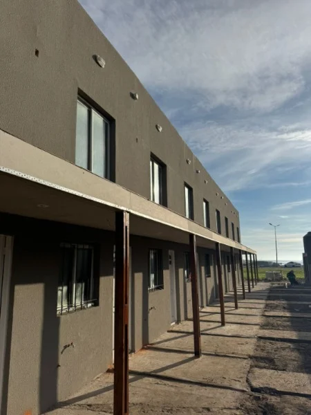 Dúplex en Venta — El Chingolo 125