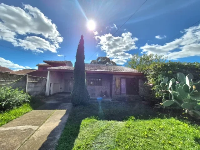 Casas, chalets en Venta — 11 de Septiembre 7100
