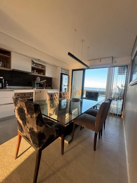 Departamentos, pisos y semipisos en Venta — Félix U Camet 1300