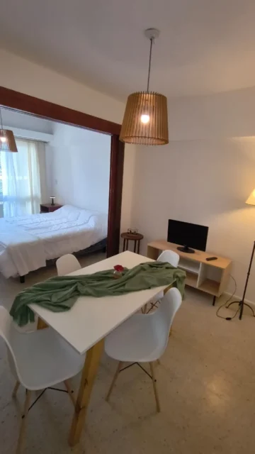 Departamentos, pisos y semipisos en Venta — Sarmiento 2400