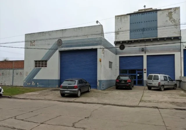 Galpones en Venta — Padre Dutto e Irala