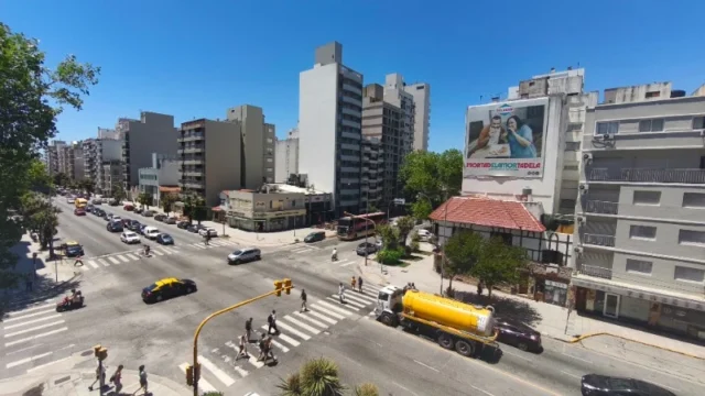 Hotel en Venta — Avenida Independencia 1009