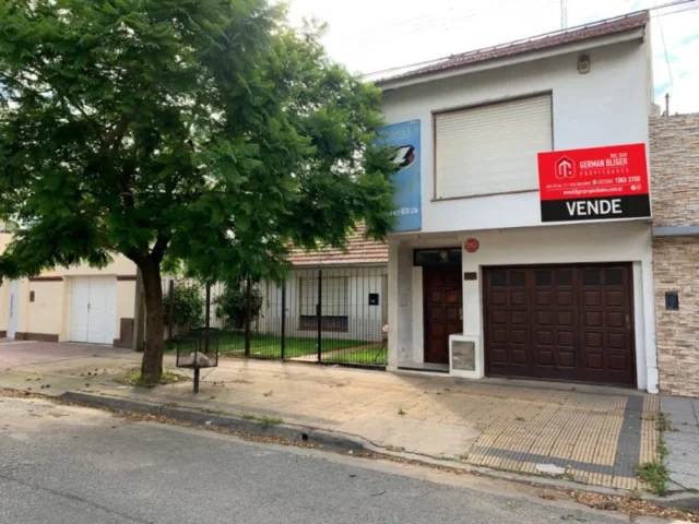 Casas, chalets en Venta — C. 28 712