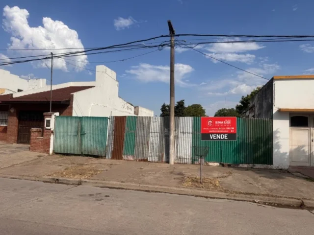 Lotes y terrenos en Venta — Av. Suipacha 480