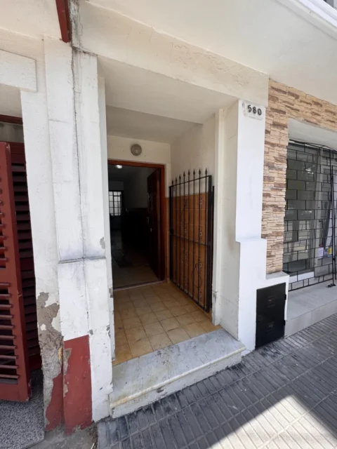 Casas, chalets en Venta — Fangio 583