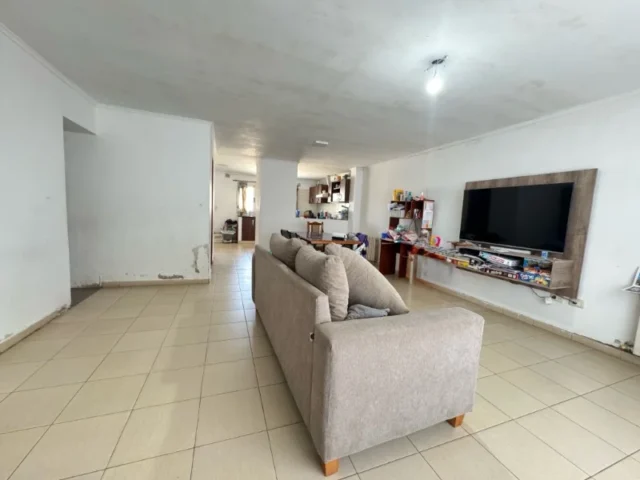 Casas, chalets en Venta — Godoy Cruz 4880