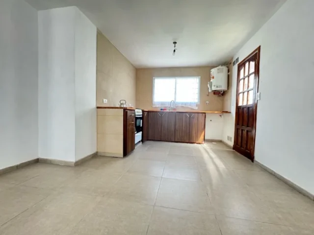 PH en Venta — Bahia Blanca 83