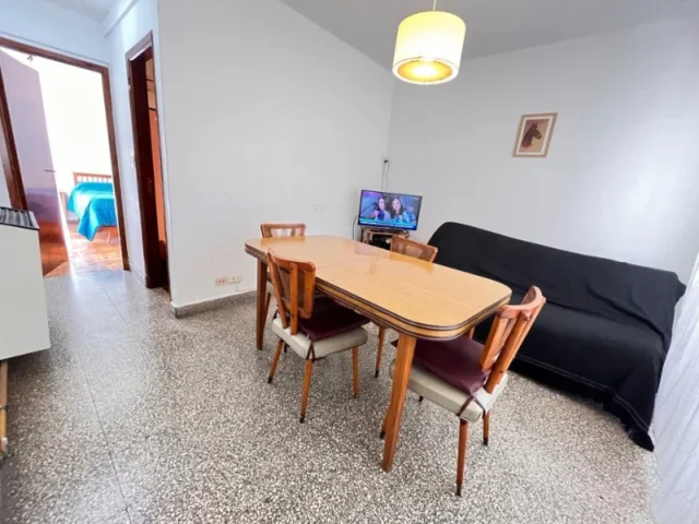 Departamentos, pisos y semipisos en Alquiler Temporario — BROWN 1400