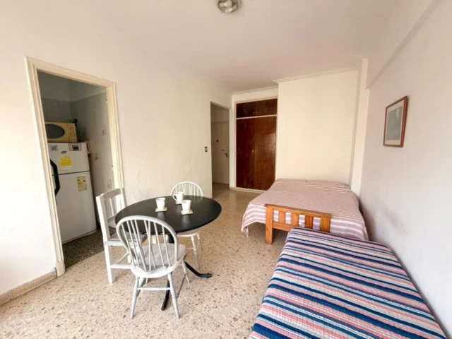 Departamentos, pisos y semipisos en Venta — AV. COLON 1700
