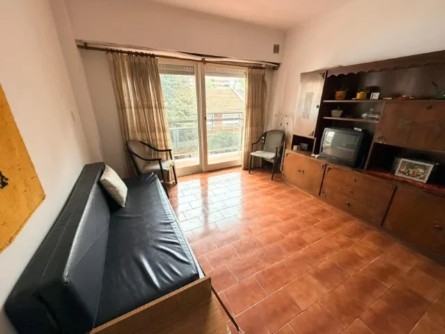 Departamentos, pisos y semipisos en Alquiler Temporario — Mitre 1300