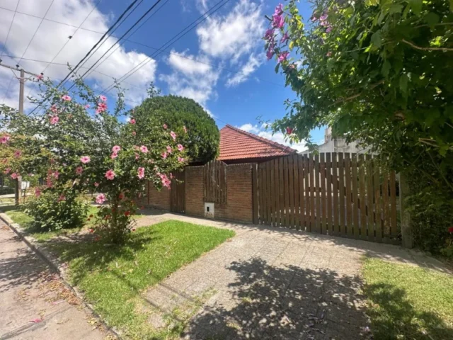 Casas, chalets en Venta — Francia 123