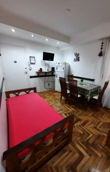 Departamentos, pisos y semipisos en Venta — Arenales 2200