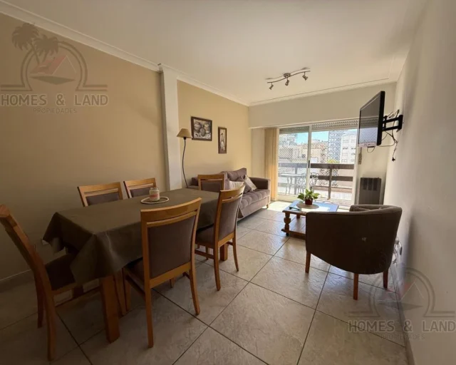 Departamentos, pisos y semipisos en Venta — Balcarce 3100