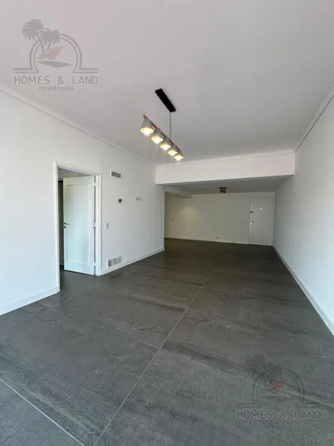 Departamentos, pisos y semipisos en Venta — San Luis 1700