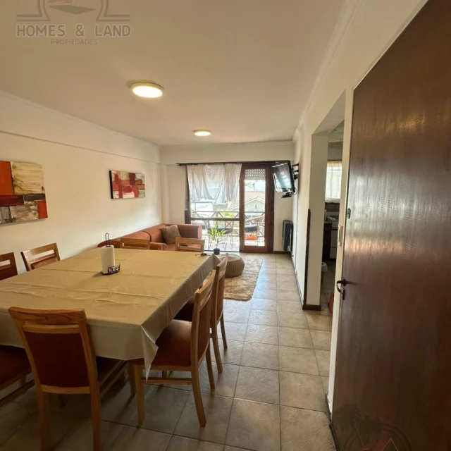 Departamentos, pisos y semipisos en Venta — Derqui 900
