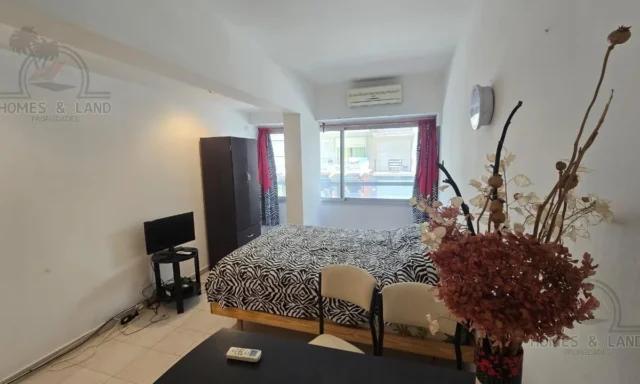 Departamentos, pisos y semipisos en Venta — Bolivar 2200