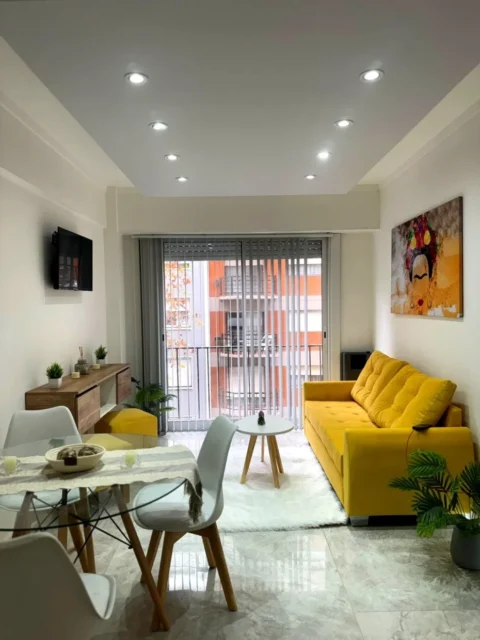 Departamentos, pisos y semipisos en Venta — Entre Ríos 2281