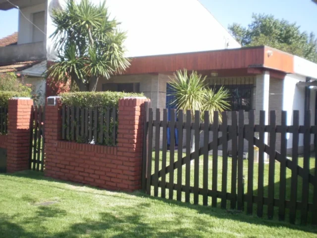 Casas, chalets en Venta — Garcia Lorca 2256
