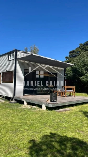 Casas, chalets en Alquiler — Acantilados