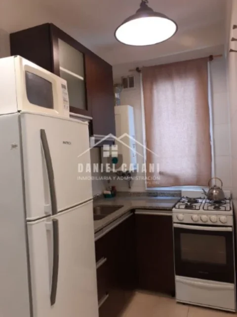 Departamentos, pisos y semipisos en Venta — Brown 1700