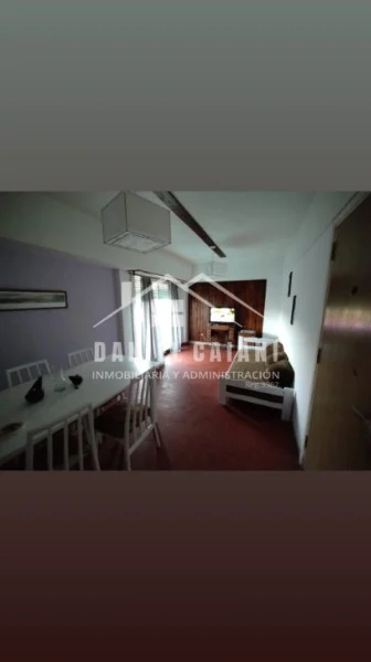 Departamentos, pisos y semipisos en Alquiler — Jewett 4800