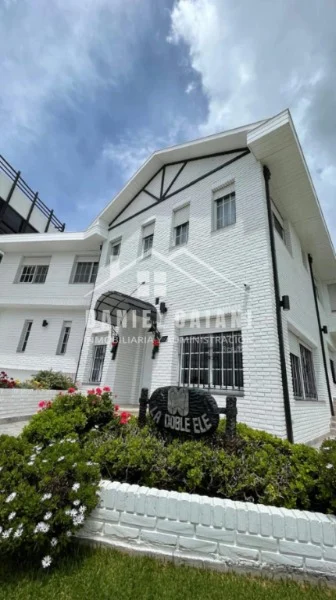 Casas, chalets en Alquiler — Avenida de los trabajadores y Pacheco de Melo