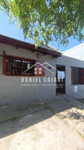 Casas, chalets en Alquiler — San Martin 3000