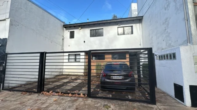 PH en Venta — 3 de Febrero 4600