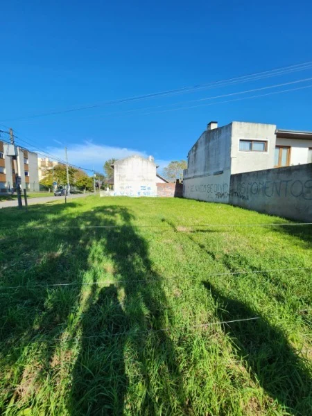Lotes y terrenos en Venta — Rawson 6500