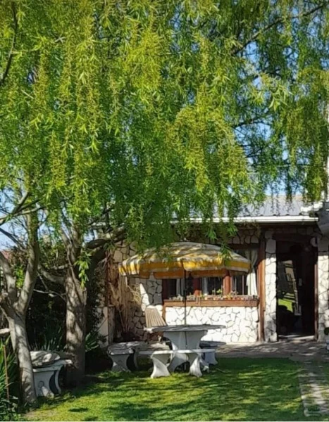 Cabañas en Venta — Gaboto 130, Santa Elena
