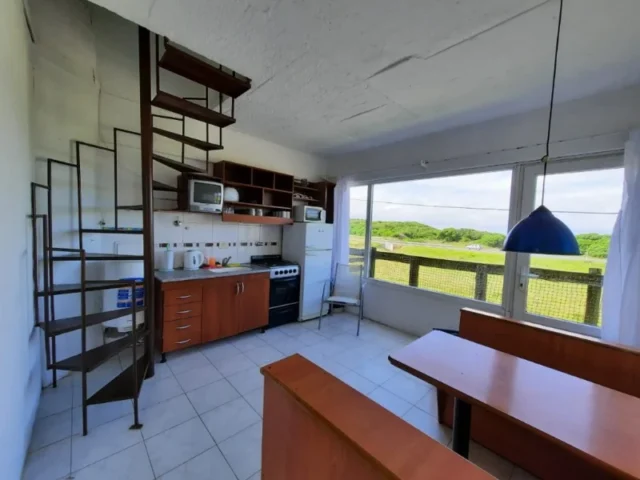 Departamentos, pisos y semipisos en Venta — Calle 0 1990