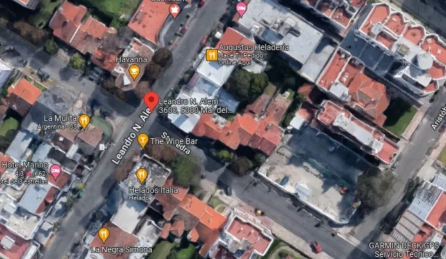 Locales en Venta — Leandro N. Alem 3600