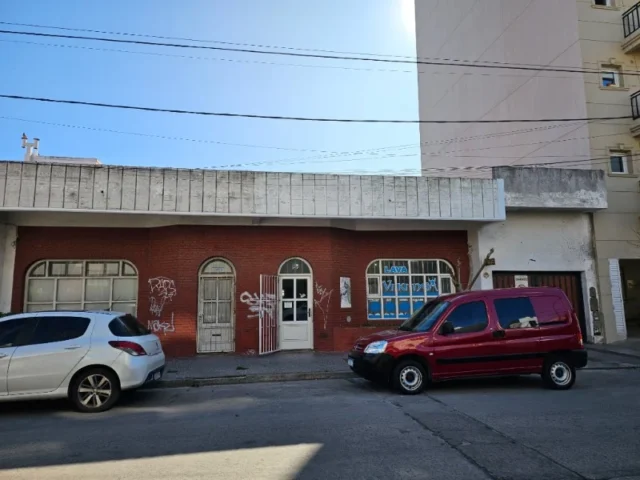 Locales en Venta — San Luis 3251