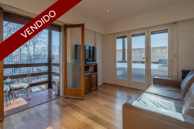 Departamentos, pisos y semipisos en Venta — Rawon 1163