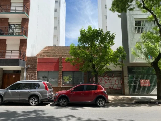 Locales en Venta — B. Mitre 2121
