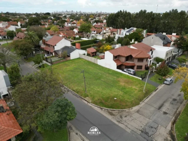 Lotes y terrenos en Venta — Florisbelo acosta y Benito Juarez