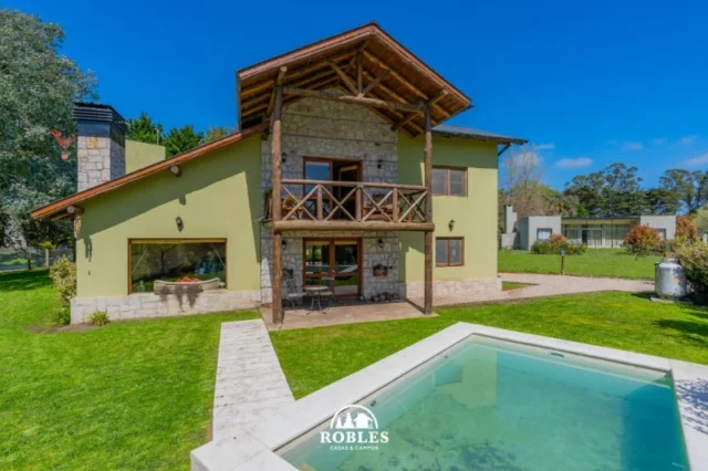 Casas, chalets en Venta — tierra y mar