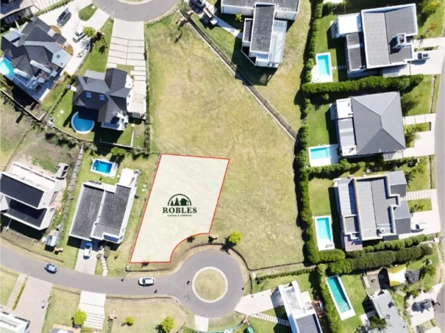 Lotes y terrenos en Venta — rumenco joven