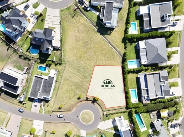 Lotes y terrenos en Venta — rumenco joven