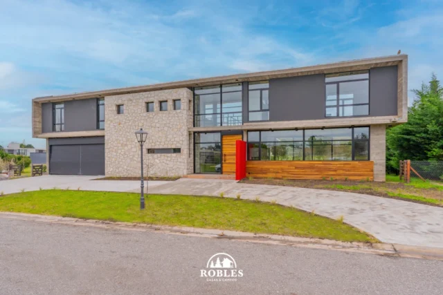 Casas, chalets en Venta — Arenas del Sur