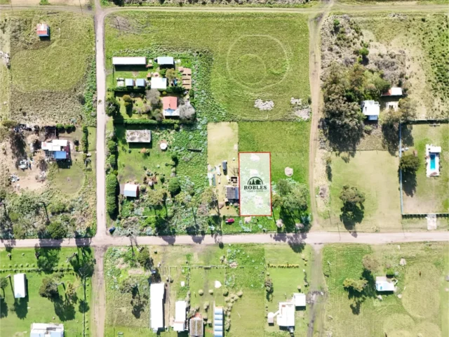Lotes y terrenos en Venta — Calle 793 antesquina calle 12