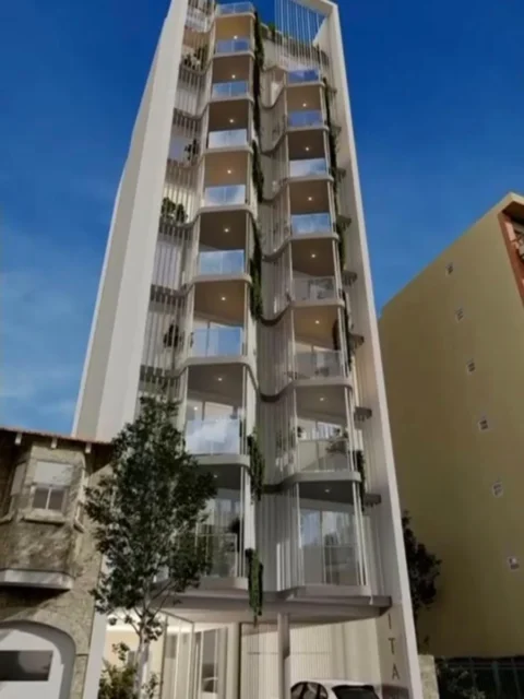 Departamentos, pisos y semipisos en Venta — Ayacucho 3242