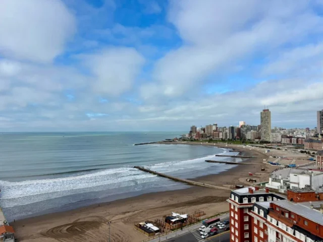 Departamentos, pisos y semipisos en Venta — Luro 2200