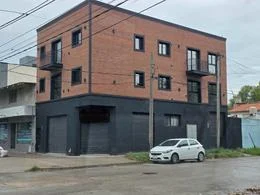 Departamentos, pisos y semipisos en Venta — Libertad 4600