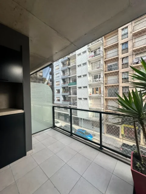 Departamentos, pisos y semipisos en Venta — Gascon 1600