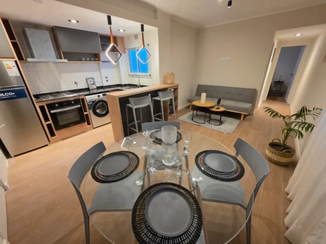 Departamentos, pisos y semipisos en Venta — Brown 2300
