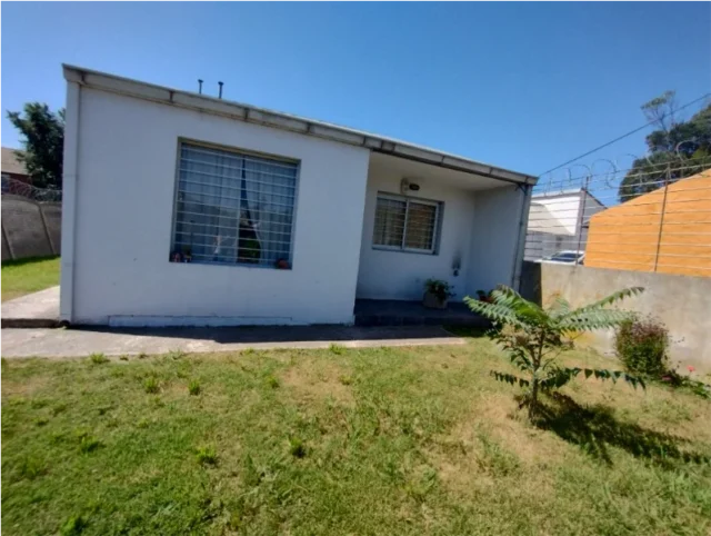 Casas, chalets en Venta — Alvarez condarco 5100