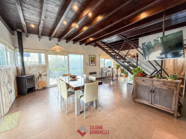 Casas, chalets en Venta — Florencia 112